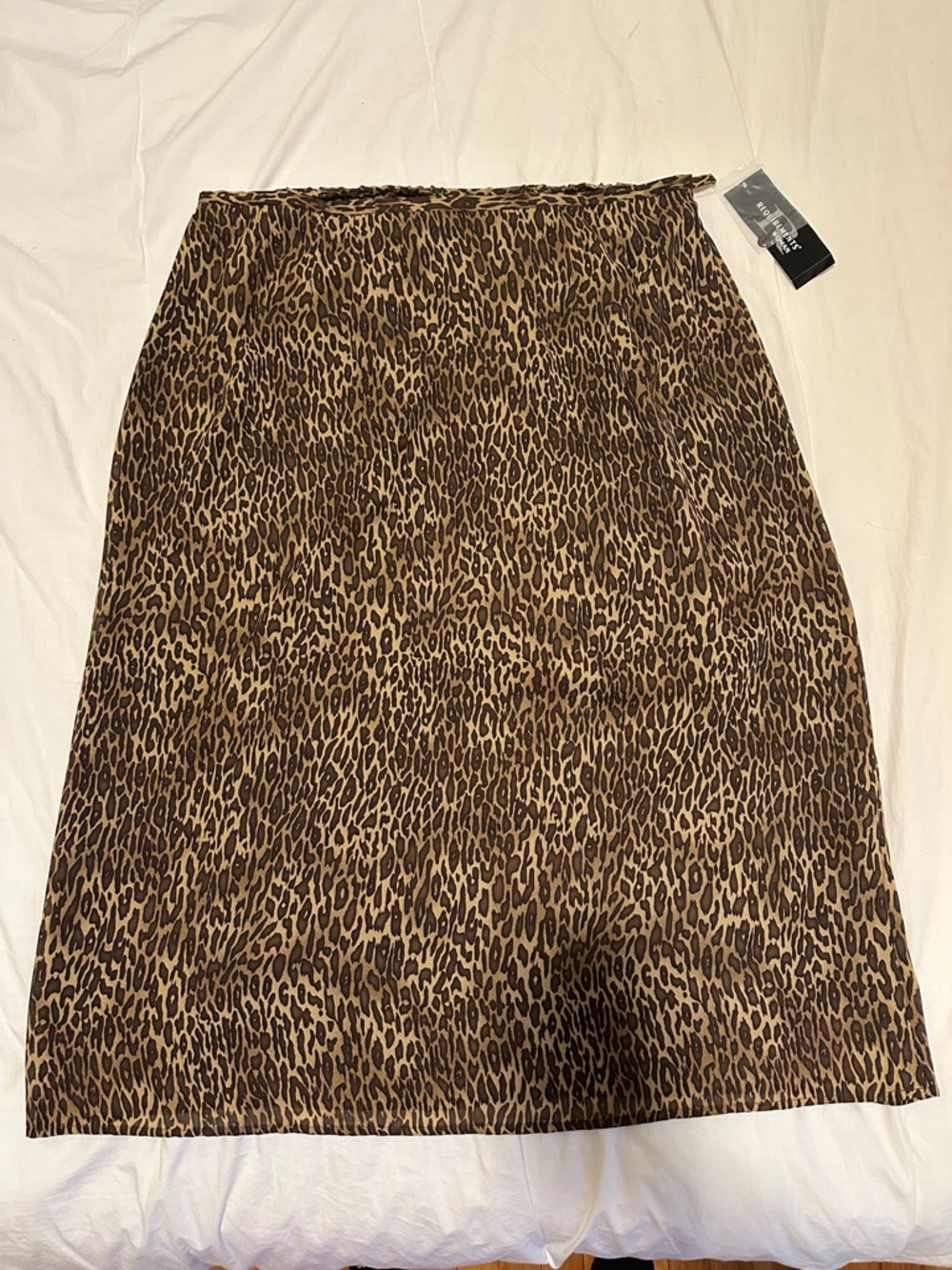 NWT Women’s Cheetah Print Flowy Skirt size 2x Side Zipper